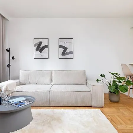 Apartament Spacious Swimming Pool Gym Sauna Wwa40